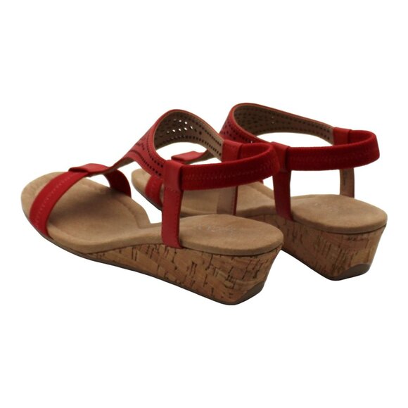 Alfani Vacanzaa 2 Women's Faux Leather T-Strap Wedge Sandals - Stylish Comfort - Picture 5 of 8